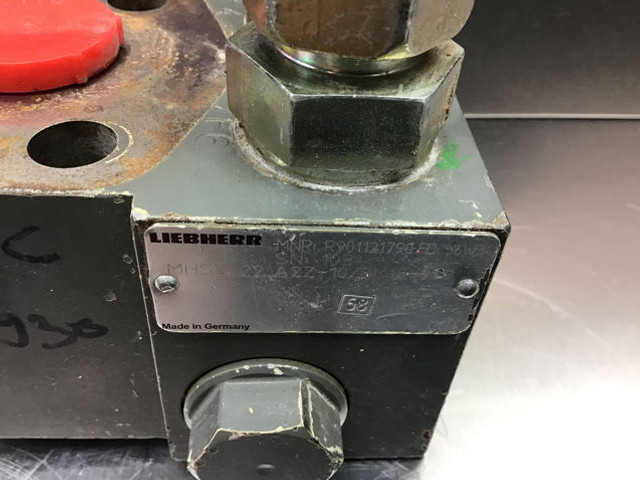 Liebherr Bypass Valve - Ventil: das Bild 3 Liebherr Bypass Valve - Ventil: das Bild 3