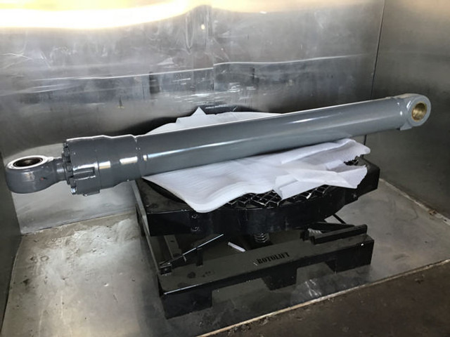 Liebherr Cylinder - Hydraulikzylinder: das Bild 1 Liebherr Cylinder - Hydraulikzylinder: das Bild 1