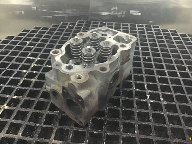 Liebherr Cylinderhead - Hydraulikzylinder: das Bild 3 Liebherr Cylinderhead - Hydraulikzylinder: das Bild 3
