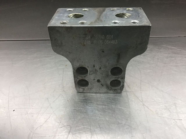 Liebherr Distrubutor Block - Hydraulik: das Bild 1 Liebherr Distrubutor Block - Hydraulik: das Bild 1