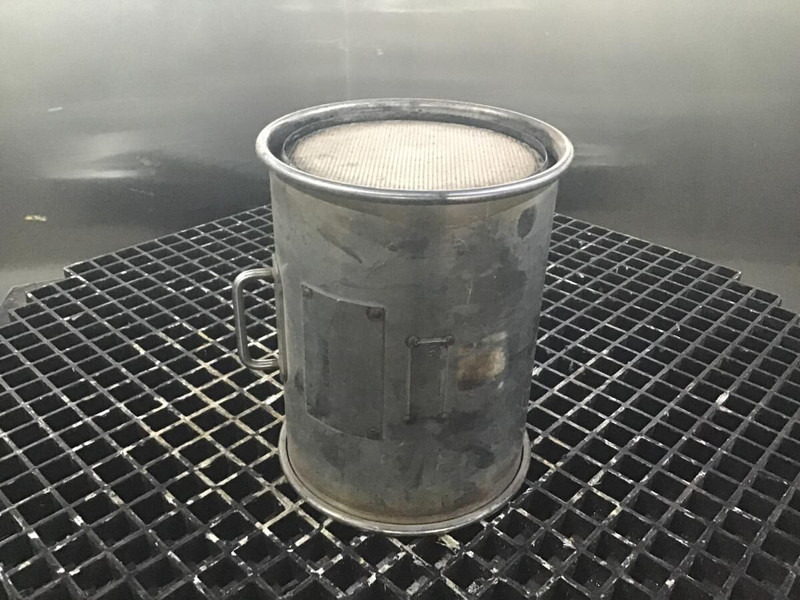 Liebherr Filter - Schalldämpfer: das Bild 1 Liebherr Filter - Schalldämpfer: das Bild 1