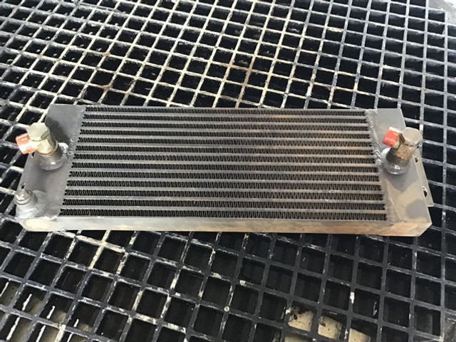 Liebherr Gearbox Oilcooler - Getriebe: das Bild 1 Liebherr Gearbox Oilcooler - Getriebe: das Bild 1