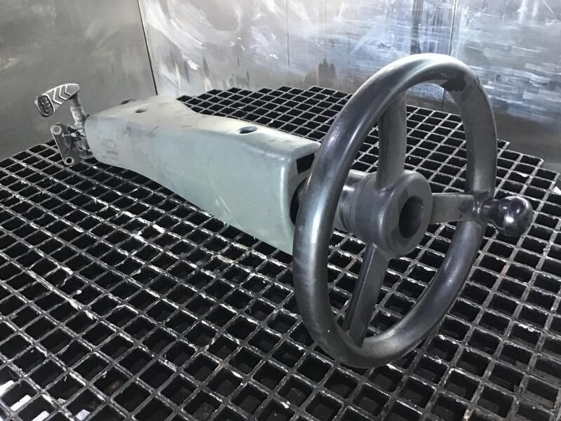 Liebherr L524 / L528 - Lenksäule: das Bild 1 Liebherr L524 / L528 - Lenksäule: das Bild 1