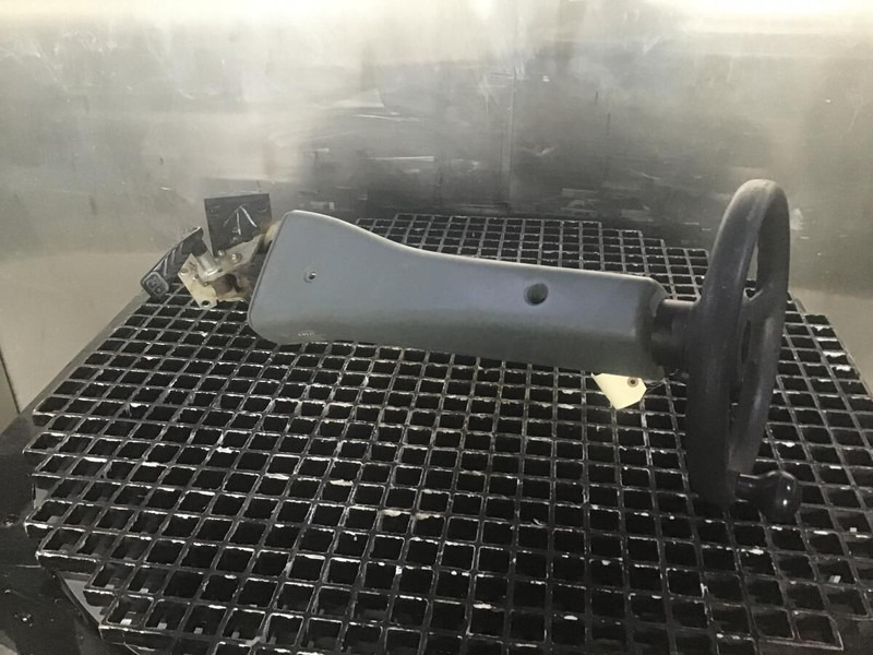 Liebherr L550 / L556 / L566 / L576 / L580 / L586 - Lenksäule: das Bild 2 Liebherr L550 / L556 / L566 / L576 / L580 / L586 - Lenksäule: das Bild 2