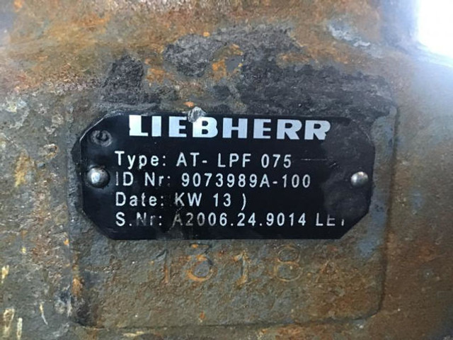 Liebherr LPF075 - Hydraulikzylinder: das Bild 4 Liebherr LPF075 - Hydraulikzylinder: das Bild 4
