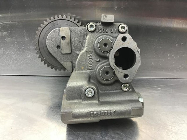 Liebherr Lubricating Oil Pump - Ölpumpe: das Bild 1 Liebherr Lubricating Oil Pump - Ölpumpe: das Bild 1