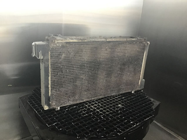 Liebherr Oilcooler - Ölkühler: das Bild 1 Liebherr Oilcooler - Ölkühler: das Bild 1