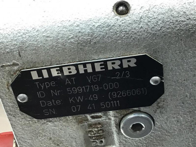 Liebherr Pilot Control Unit - Pedal: das Bild 5 Liebherr Pilot Control Unit - Pedal: das Bild 5