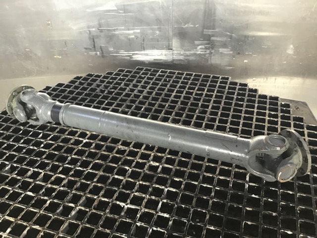 Liebherr Propeller Shaft - Antriebswelle: das Bild 4 Liebherr Propeller Shaft - Antriebswelle: das Bild 4