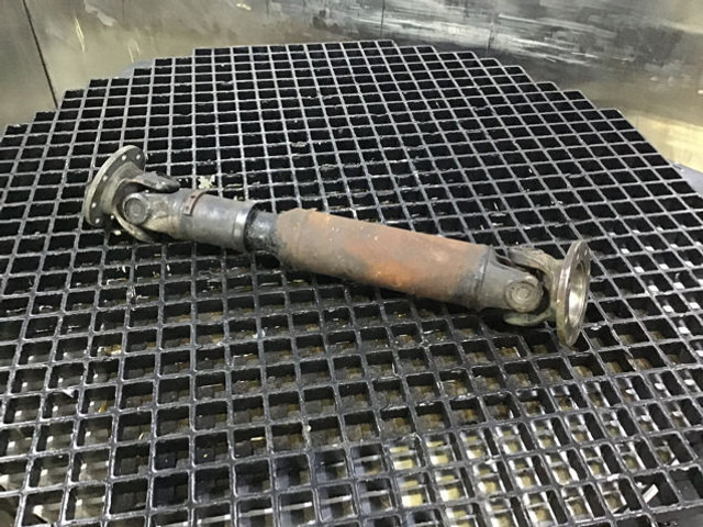 Liebherr Propeller Shaft - Antriebswelle: das Bild 1 Liebherr Propeller Shaft - Antriebswelle: das Bild 1
