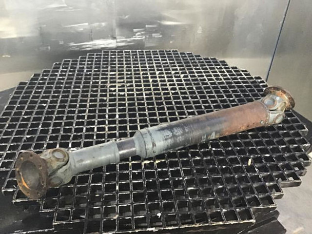 Liebherr Propellor Shaft - Antriebswelle: das Bild 1 Liebherr Propellor Shaft - Antriebswelle: das Bild 1