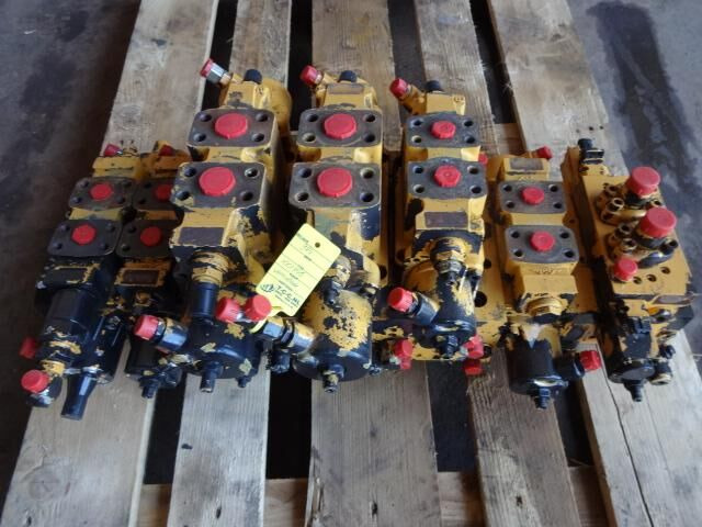 Liebherr R914 / R914B - Hydraulik: das Bild 1 Liebherr R914 / R914B - Hydraulik: das Bild 1