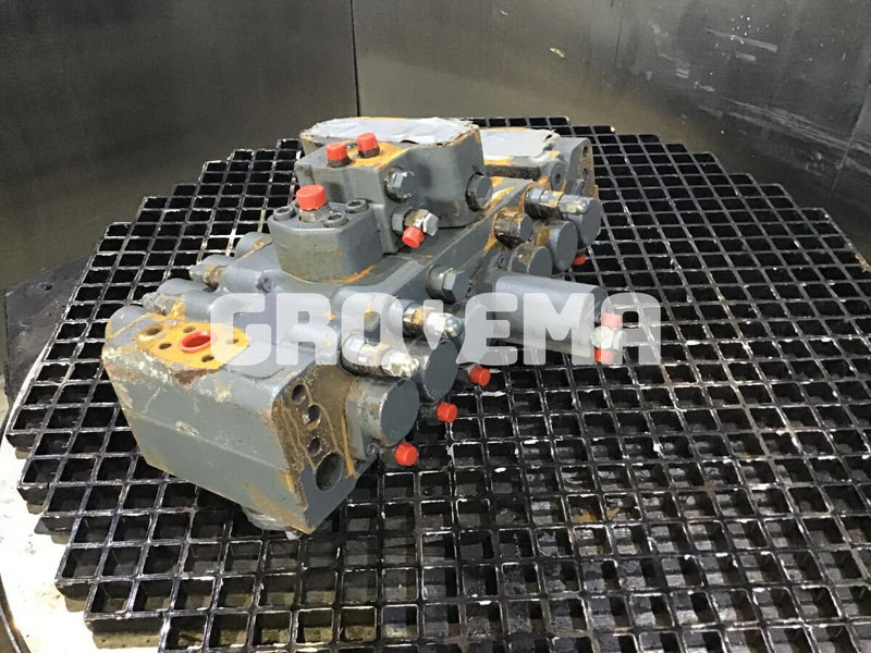 Liebherr R914 / R914B / R922 Li - Hydraulik: das Bild 1 Liebherr R914 / R914B / R922 Li - Hydraulik: das Bild 1