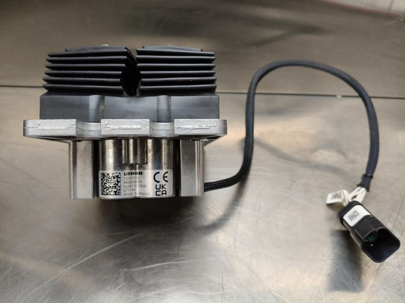 Liebherr R922 / R924 / R934 / R926 - Elektrische Ausrüstung: das Bild 2 Liebherr R922 / R924 / R934 / R926 - Elektrische Ausrüstung: das Bild 2