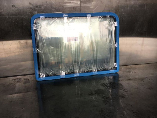 Liebherr Window Glass - Fenster und Teile: das Bild 3 Liebherr Window Glass - Fenster und Teile: das Bild 3