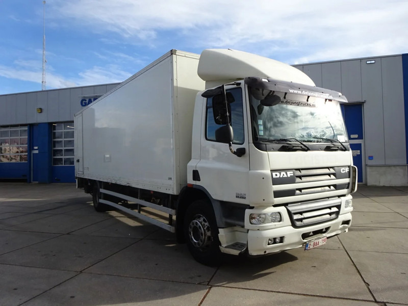 DAF CF 65.250 Closed Box / Euro 5 / Dhollandia - Koffer LKW: das Bild 3 DAF CF 65.250 Closed Box / Euro 5 / Dhollandia - Koffer LKW: das Bild 3