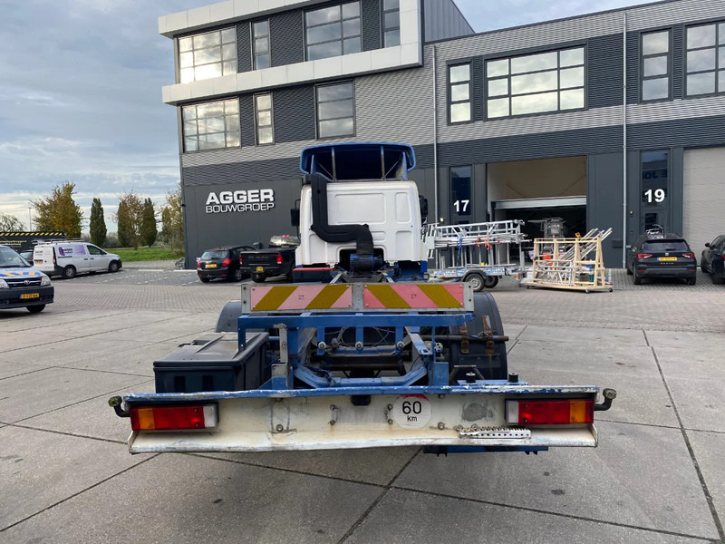 DAF CF 75.310 / Manual / Euro 3 - Fahrgestell LKW: das Bild 5 DAF CF 75.310 / Manual / Euro 3 - Fahrgestell LKW: das Bild 5