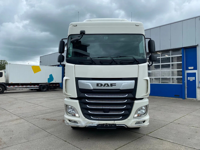 DAF XF 106.480 SC / 6x2/4 / Steering Axle - Sattelzugmaschine: das Bild 2 DAF XF 106.480 SC / 6x2/4 / Steering Axle - Sattelzugmaschine: das Bild 2