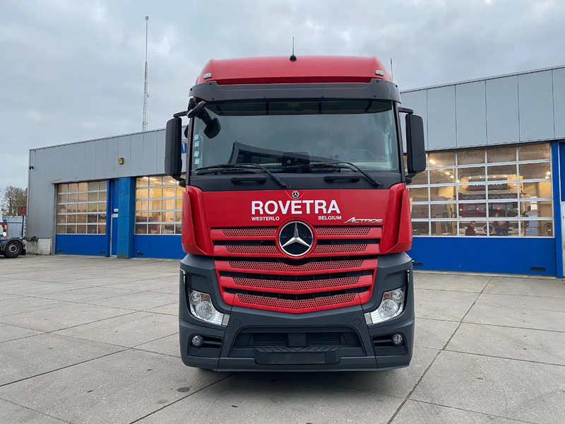 Mercedes-Benz Actros 1945 / StreamSpace / Hydraulic / Automatic - Sattelzugmaschine: das Bild 2 Mercedes-Benz Actros 1945 / StreamSpace / Hydraulic / Automatic - Sattelzugmaschine: das Bild 2