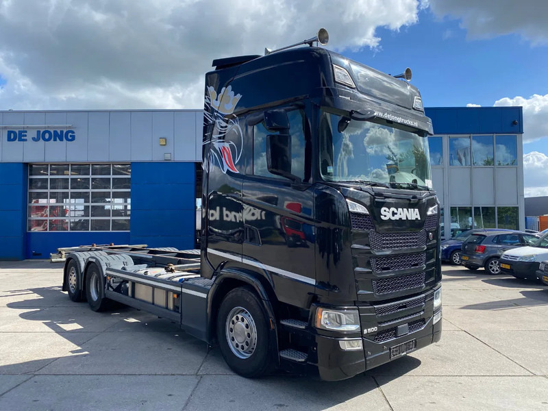 Scania S500 NGS BDF / Retarder / 6x2 / 2x Tank - Containerwagen/ Wechselfahrgestell LKW: das Bild 3 Scania S500 NGS BDF / Retarder / 6x2 / 2x Tank - Containerwagen/ Wechselfahrgestell LKW: das Bild 3