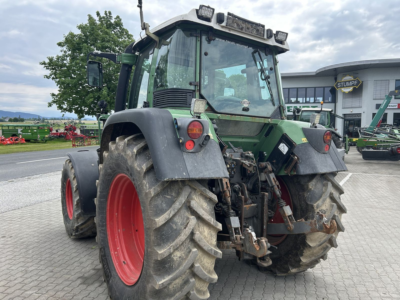 Fendt 411 Vario - Traktor: das Bild 4 Fendt 411 Vario - Traktor: das Bild 4