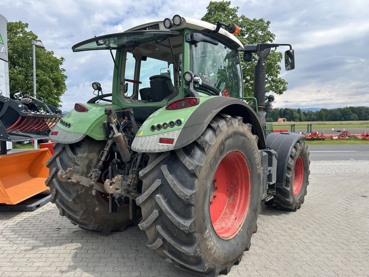 Fendt 724 Vario - Traktor: das Bild 3 Fendt 724 Vario - Traktor: das Bild 3