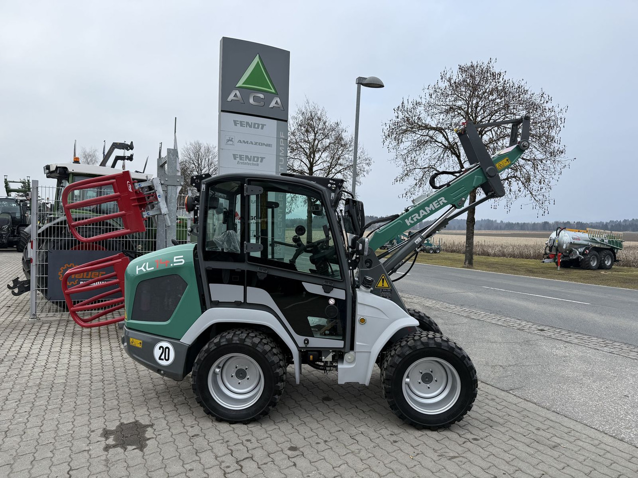 Kramer KL14.5 - Hoflader: das Bild 1 Kramer KL14.5 - Hoflader: das Bild 1