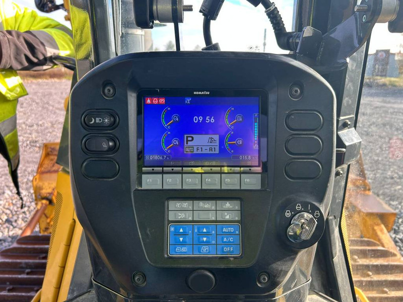 Komatsu D 85 PXi-18 - Bulldozer: das Bild 5 Komatsu D 85 PXi-18 - Bulldozer: das Bild 5
