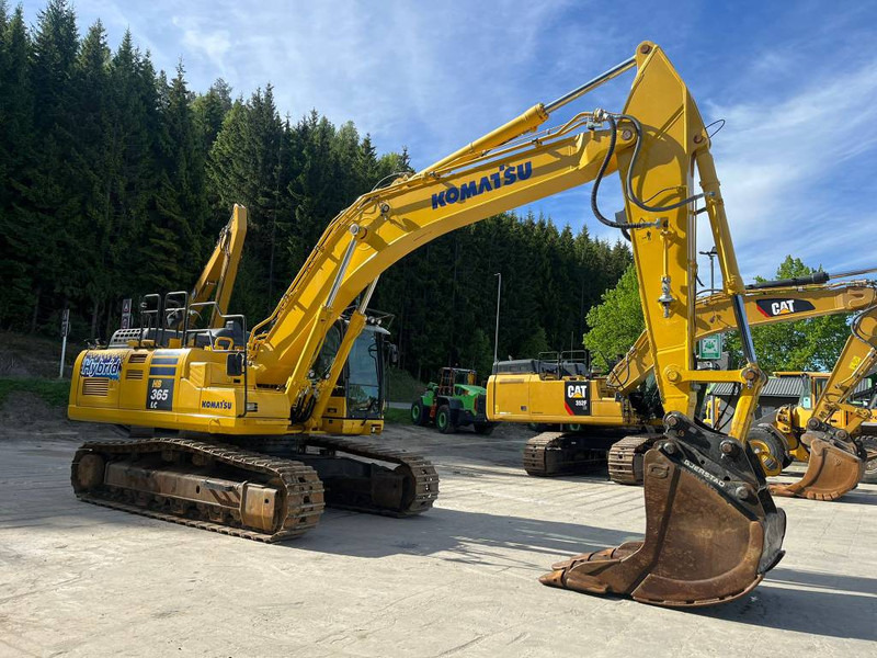 Komatsu HB365LC-3E0 - Kettenbagger: das Bild 3 Komatsu HB365LC-3E0 - Kettenbagger: das Bild 3
