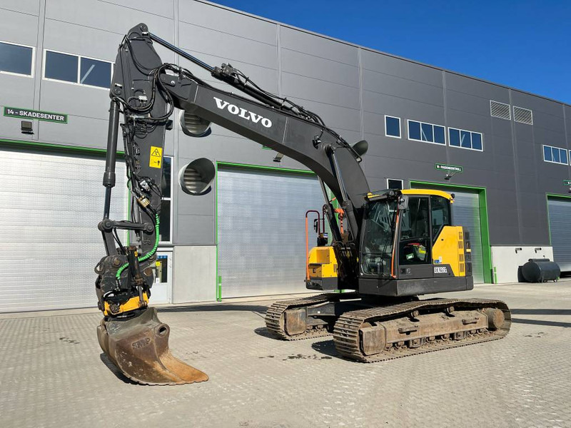 Volvo ECR 235 EL - Kettenbagger: das Bild 1 Volvo ECR 235 EL - Kettenbagger: das Bild 1