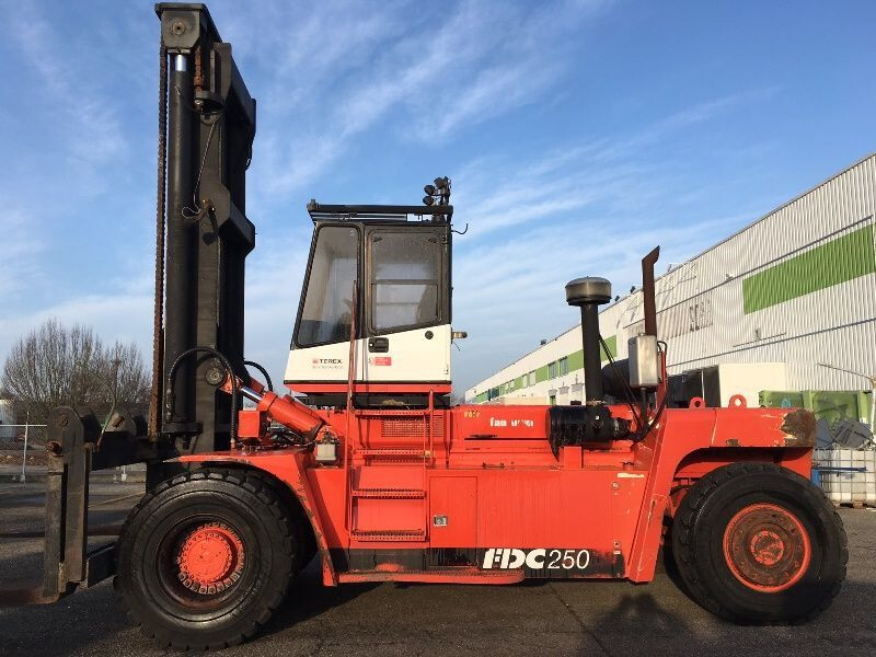 Dieselstapler Fantuzzi FDC250: das Bild 6