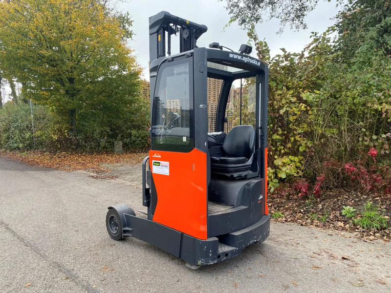 Linde R14G-01 - Schubmaststapler: das Bild 4 Linde R14G-01 - Schubmaststapler: das Bild 4