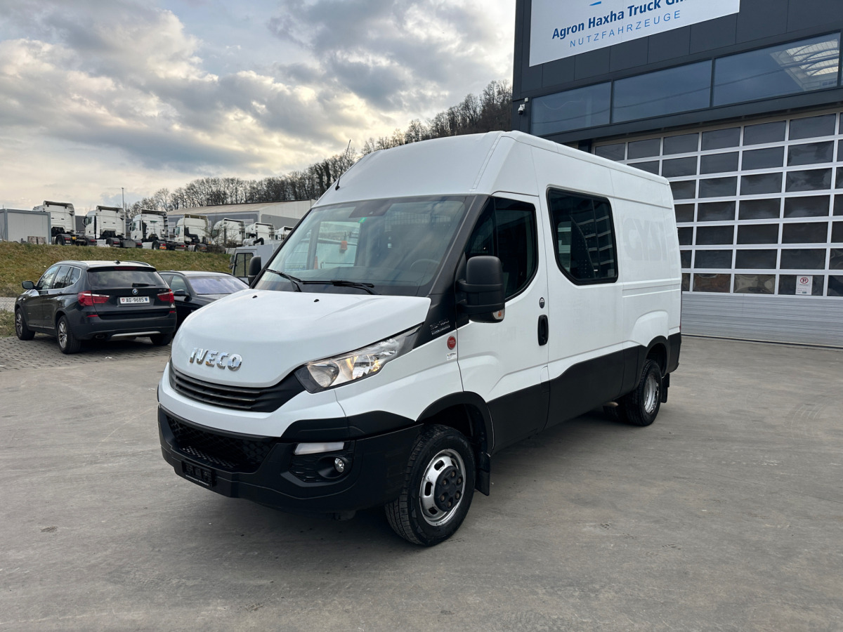 IVECO 35C18V Daily Servicewagen Sortimo - Kastenwagen: das Bild 1 IVECO 35C18V Daily Servicewagen Sortimo - Kastenwagen: das Bild 1