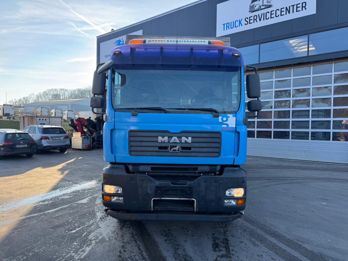 MAN TGA 26.440 6x2 - Plane LKW: das Bild 2 MAN TGA 26.440 6x2 - Plane LKW: das Bild 2