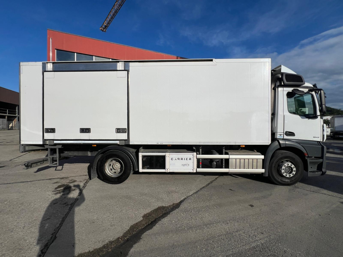 MERCEDES 4x Antos 1843 4x2 Kühler - Kühlkoffer LKW: das Bild 4 MERCEDES 4x Antos 1843 4x2 Kühler - Kühlkoffer LKW: das Bild 4