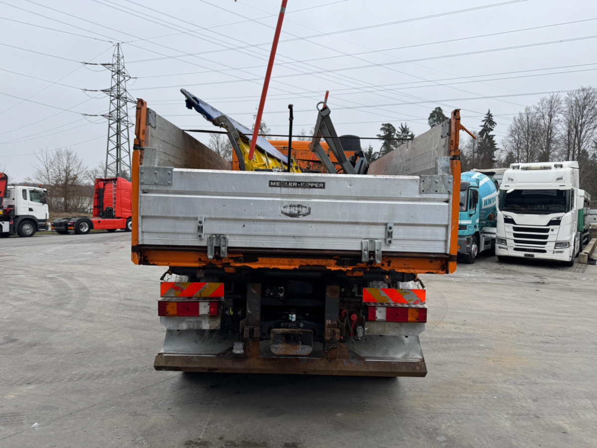 Kipper MERCEDES Actros 1841 4x4 mit Schneeplfug: das Bild 6