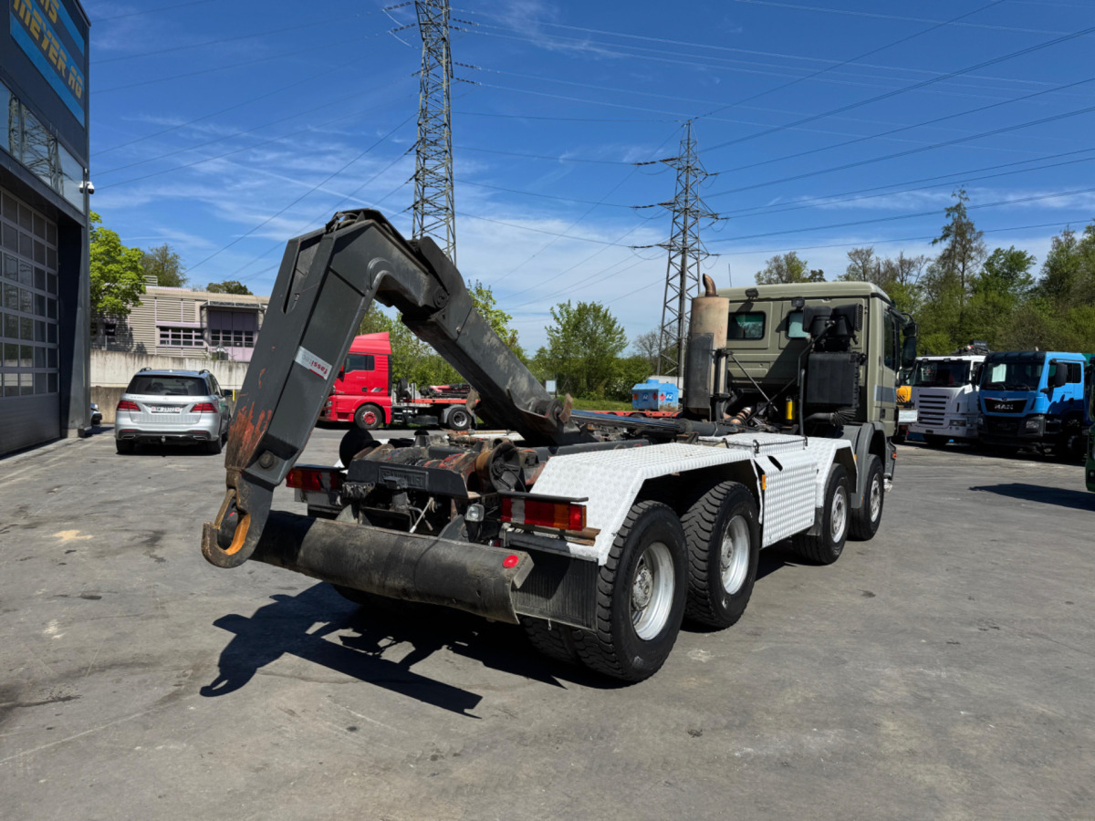 MERCEDES Actros 3244 8x4 Hiab 26T AHK - Abrollkipper: das Bild 5 MERCEDES Actros 3244 8x4 Hiab 26T AHK - Abrollkipper: das Bild 5