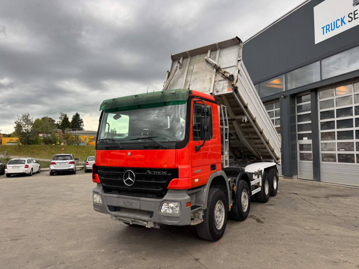 MERCEDES BENZ ACTROS 3246 C3390 - Kipper: das Bild 1 MERCEDES BENZ ACTROS 3246 C3390 - Kipper: das Bild 1