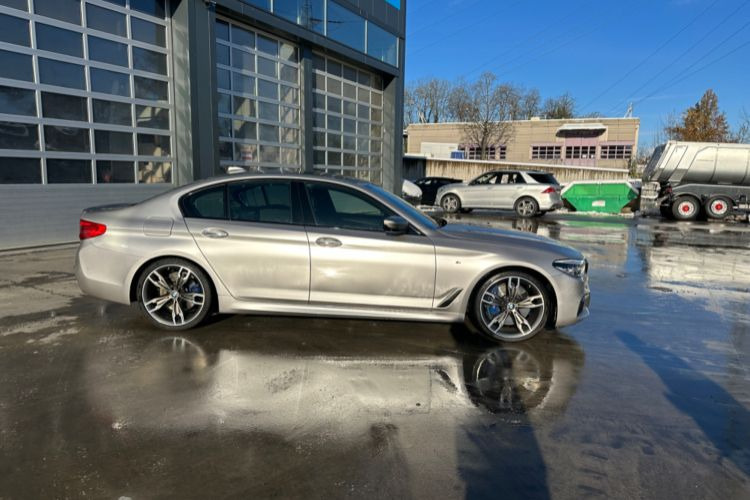 Marke | BMW M550D xDrive - PKW: das Bild 4 Marke | BMW M550D xDrive - PKW: das Bild 4