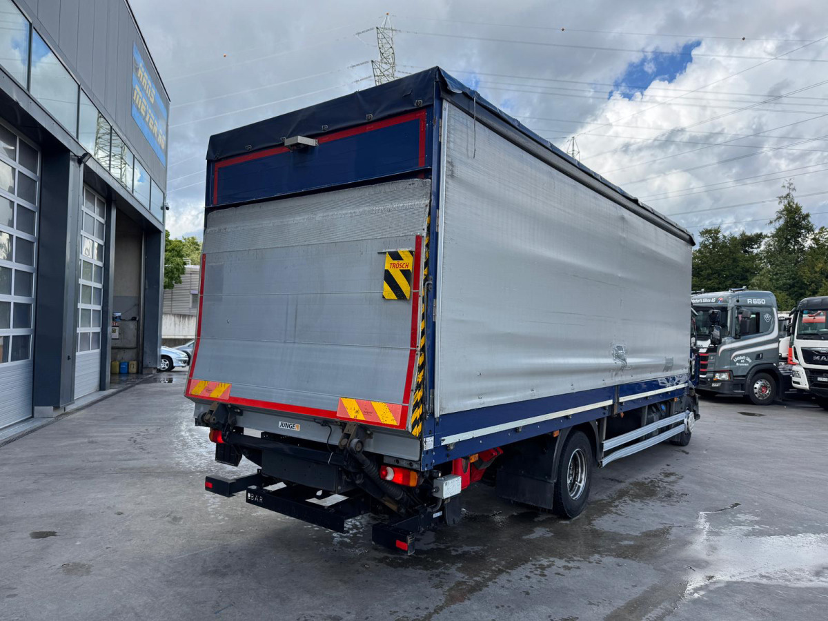 RENAULT D13.240 4x2 LBW - Plane LKW: das Bild 5 RENAULT D13.240 4x2 LBW - Plane LKW: das Bild 5