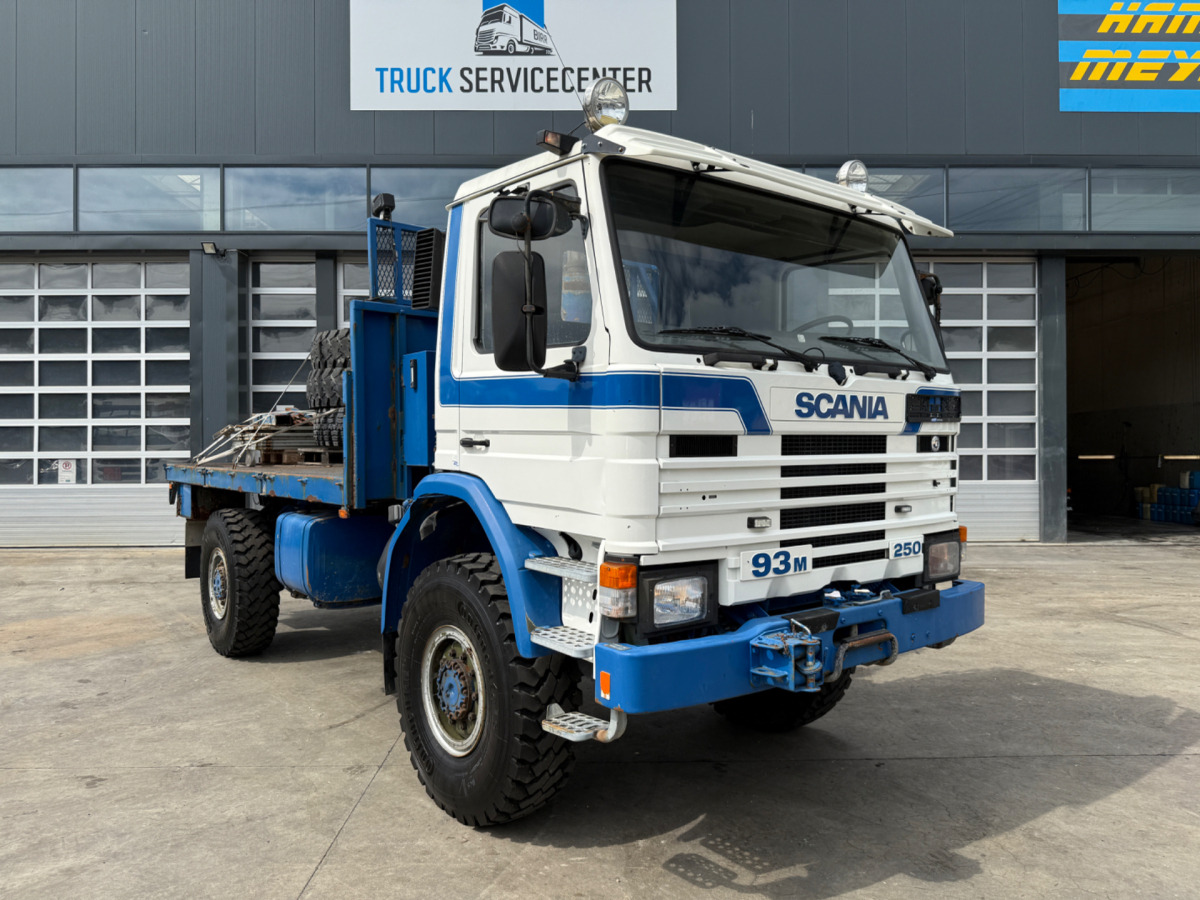 SCANIA 93M 250 4x4 - Pritsche LKW: das Bild 3 SCANIA 93M 250 4x4 - Pritsche LKW: das Bild 3