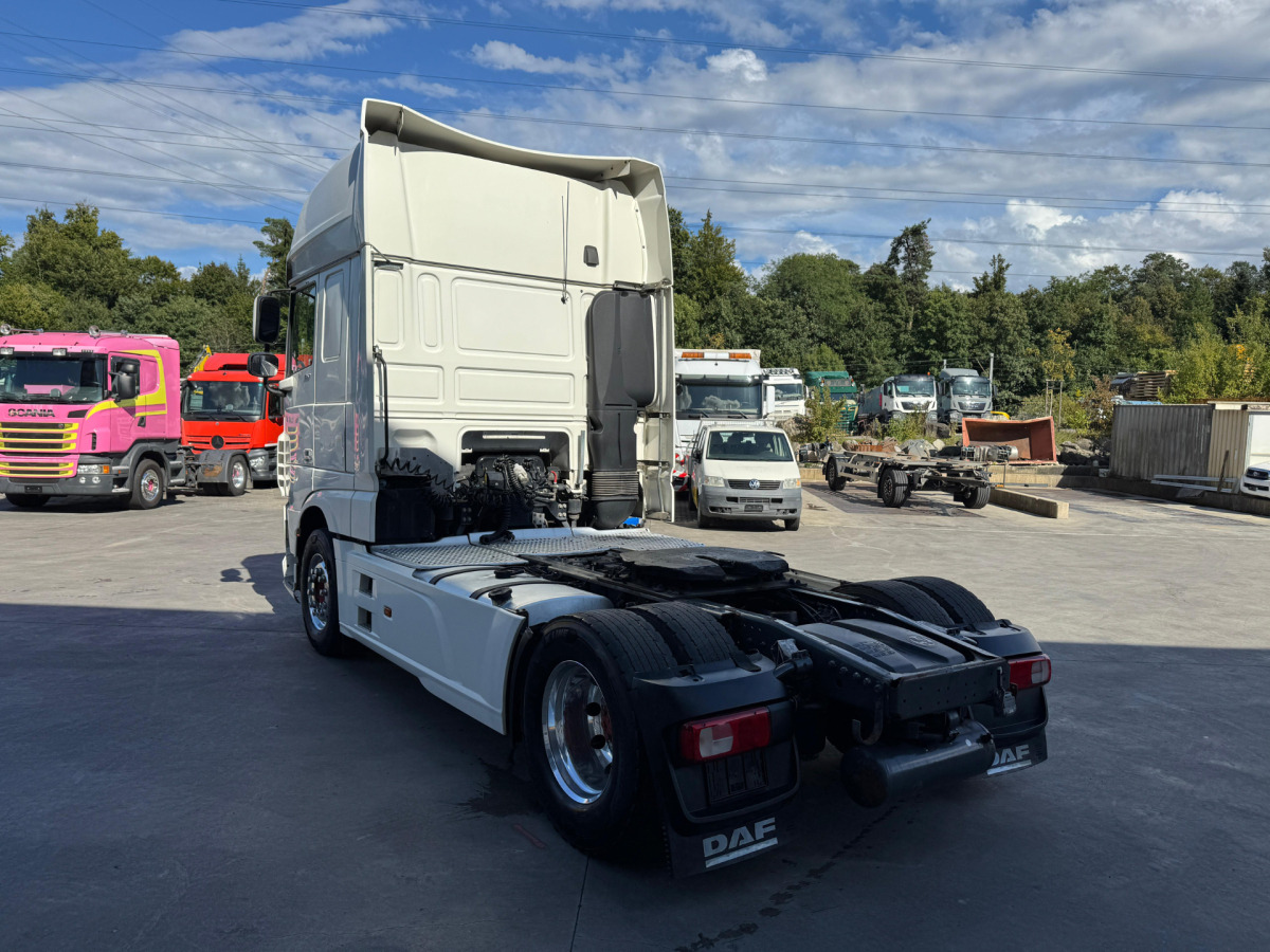 Sattelzugmaschine DAF XF460 4x2: das Bild 7