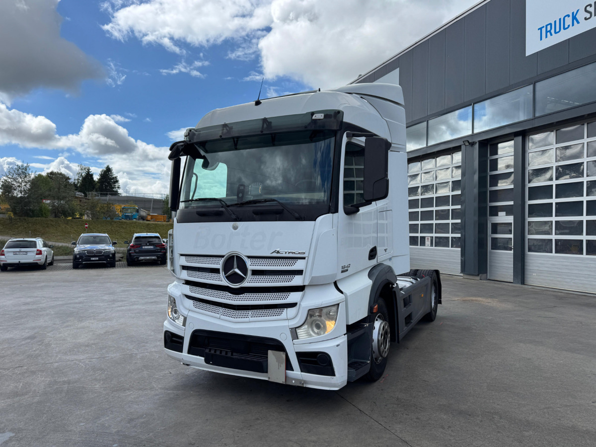 MERCEDES Actros 1842 4x2 - Sattelzugmaschine: das Bild 1 MERCEDES Actros 1842 4x2 - Sattelzugmaschine: das Bild 1