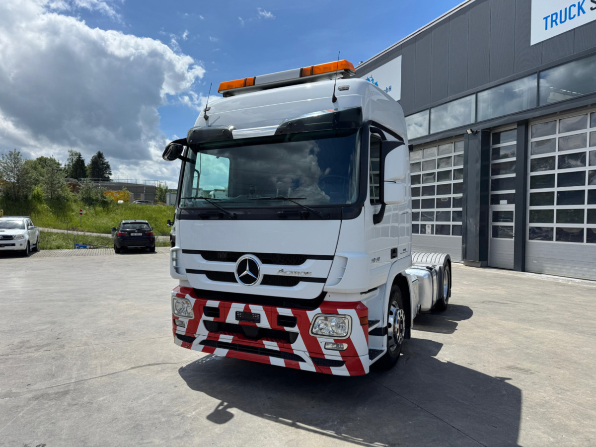 MERCEDES Actros 1848 4x2 - Sattelzugmaschine: das Bild 1 MERCEDES Actros 1848 4x2 - Sattelzugmaschine: das Bild 1