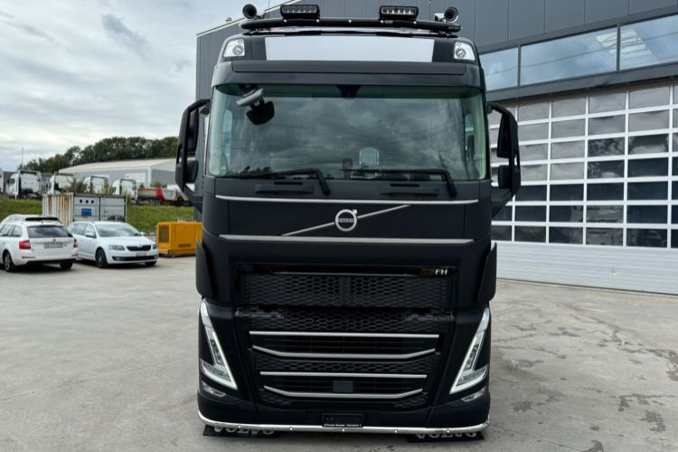 Volvo FH-500 TC 6x2 - Sattelzugmaschine: das Bild 2 Volvo FH-500 TC 6x2 - Sattelzugmaschine: das Bild 2