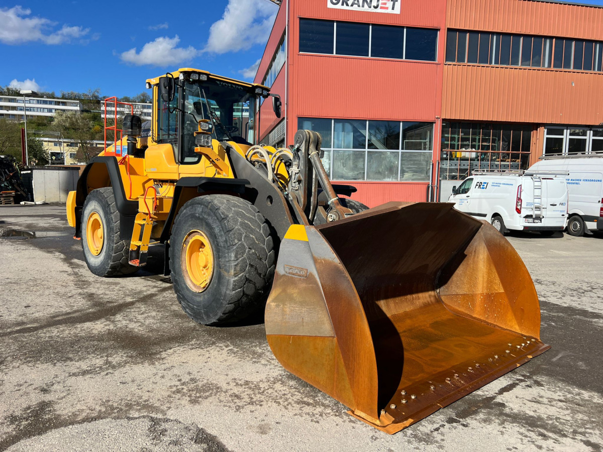 VOLVO L180H - Radlader: das Bild 1 VOLVO L180H - Radlader: das Bild 1