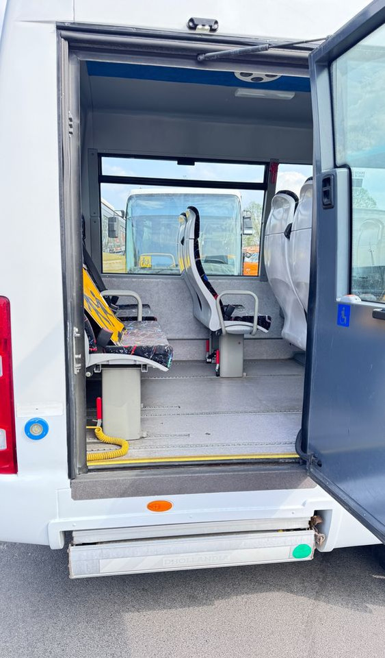 Irisbus Iveco / DURISOTTI / -28miejsc /euro5/ mała klima / winda / 114000 zł netto - Kleinbus, Personentransporter: das Bild 5 Irisbus Iveco / DURISOTTI / -28miejsc /euro5/ mała klima / winda / 114000 zł netto - Kleinbus, Personentransporter: das Bild 5
