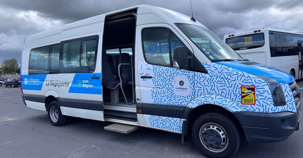 Volkswagen Crafter / 23 miejsca / Cena:67000 zł netto - Kleinbus, Personentransporter: das Bild 4 Volkswagen Crafter / 23 miejsca / Cena:67000 zł netto - Kleinbus, Personentransporter: das Bild 4