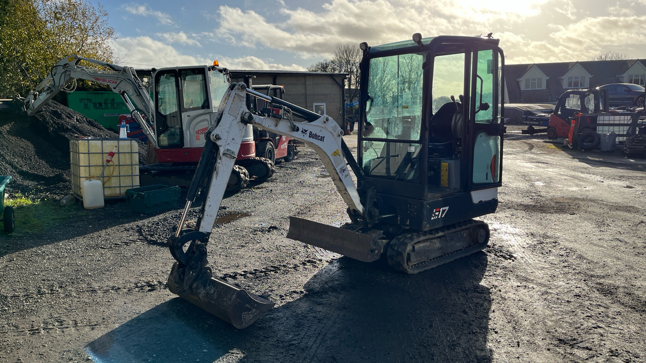 BOBCAT E17 - Minibagger: das Bild 2 BOBCAT E17 - Minibagger: das Bild 2