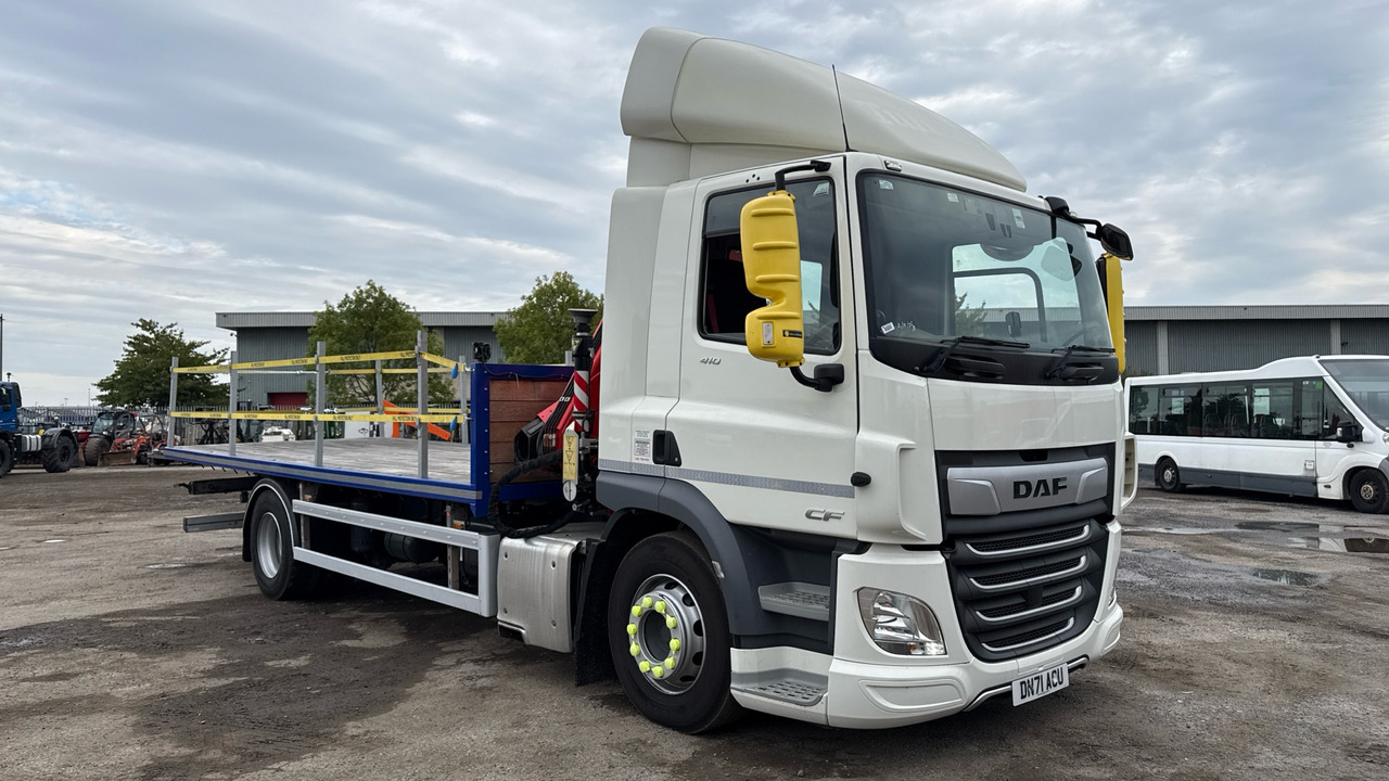 DAF CF 410 - Pritsche LKW, Autokran: das Bild 1 DAF CF 410 - Pritsche LKW, Autokran: das Bild 1